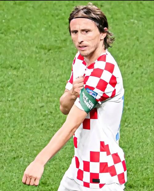 墨媒：22岁美国籍中场布里安被墨西哥归化，他曾代表美国出场